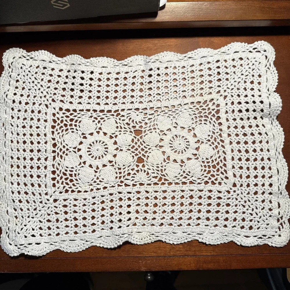 Set of 4 Vintage Hand Crocheted Doilies White Cotton Lace